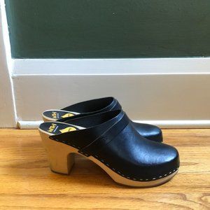 Black Swedish Hasbeens Clogs Size 41 / 10 - 11